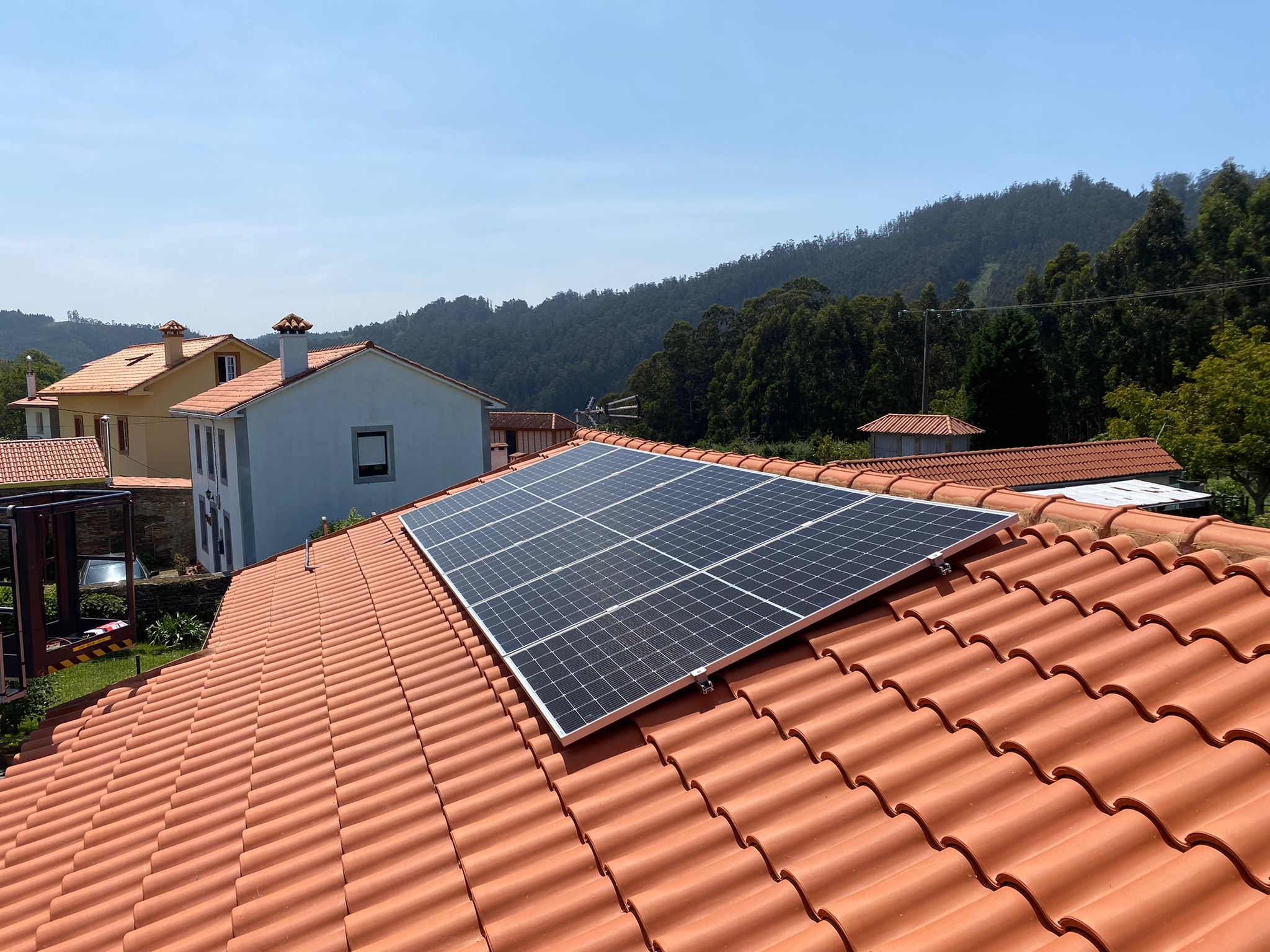 Instalación solar para autoconsumo en Valdoviño